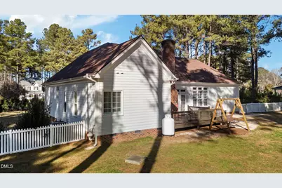 9212 Hunters Greene Drive, Zebulon, NC 27597 - Photo 5