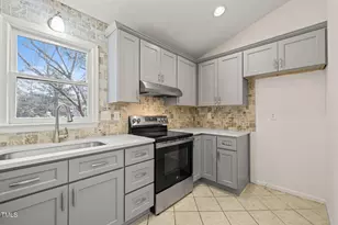 108 N Woodshed Ct, Cary, NC 27513 - Photo 7