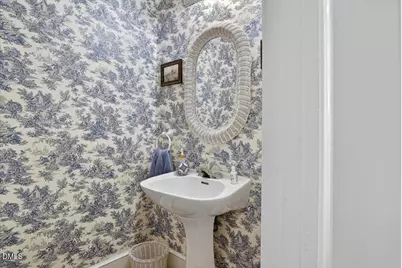 2064 Oxford Road, Henderson, NC 27536 - Photo 23