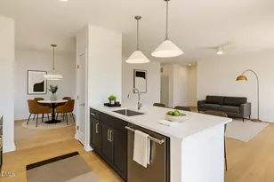 400 Blackwell Dr, Chapel Hill, NC 27514 - Photo 1