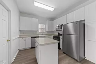 204 McCarthy Dr, Clayton, NC 27527 - Photo 15