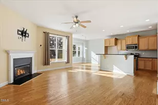 128 Wembley Dr, Clayton, NC 27527 - Photo 3