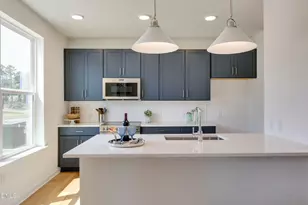 400 Blackwell Dr, Chapel Hill, NC 27514 - Photo 9