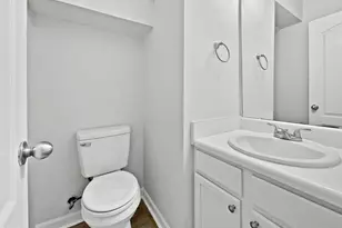 5523 Orchard Pond Dr, Raleigh, NC 27616 - Photo 9