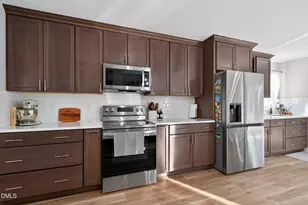 713 Marsh Grass Dr, Raleigh, NC 27610 - Photo 7