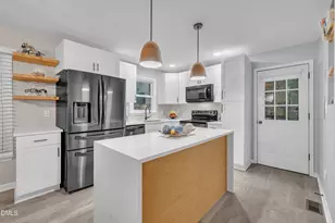 8801 Valley Hill Ct, Apex, NC 27539 - Photo 13