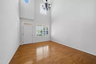 8019 Satillo Ln, Raleigh, NC 27616 - Photo 5