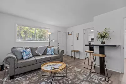 1 Shepherd Lane #B4, Chapel Hill, NC 27514 - Photo 3