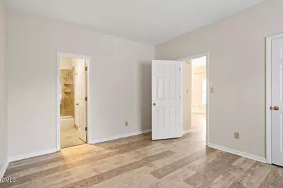 1001 Brighthurst Drive #106, Raleigh, NC 27605 - Photo 15