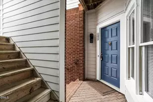 1001 Brighthurst Dr, Raleigh, NC 27605 - Photo 5