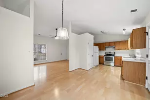 5705 Bashford Crest Ln, Raleigh, NC 27606 - Photo 7