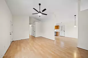 5705 Bashford Crest Ln, Raleigh, NC 27606 - Photo 5