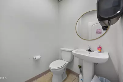 1665 N Market Drive, Raleigh, NC 27609 - Photo 21