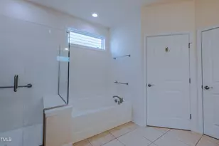 825 Gaston Manor Dr, Durham, NC 27703 - Photo 25