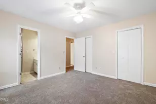 105 Tracy Ct, Cary, NC 27513 - Photo 23