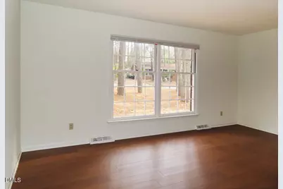 200 Bennington Drive, Chapel Hill, NC 27516 - Photo 5