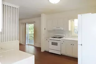 200 Bennington Dr, Chapel Hill, NC 27516 - Photo 11