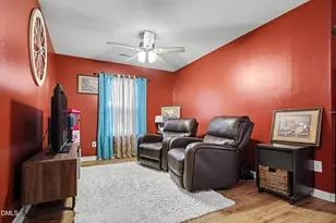 702 N Saratoga St, Stantonsburg, NC 27883 - Photo 7