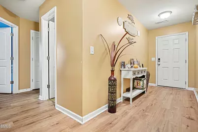 702 N Saratoga Street, Stantonsburg, NC 27883 - Photo 5