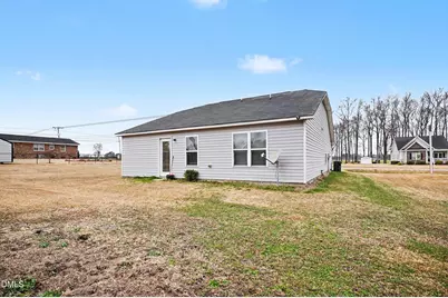 702 N Saratoga Street, Stantonsburg, NC 27883 - Photo 25