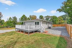 200 Cornelius St, Hillsborough, NC 27278 - Photo 23