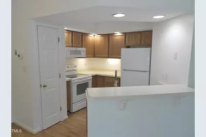 1402 Barton Place Drive, Raleigh, NC 27608 - Photo 7