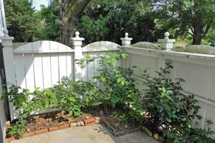 1402 Barton Pl Dr, Raleigh, NC 27608 - Photo 9