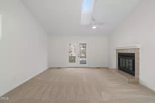 1424 Mapleside Ct, Raleigh, NC 27609 - Photo 11