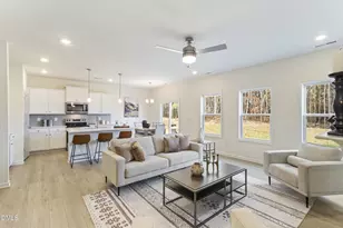 189 Pecan Vly Wy, Four Oaks, NC 27524 - Photo 3