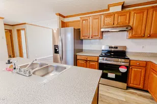 170 Beth Dr, Lumberton, NC 28358 - Photo 15