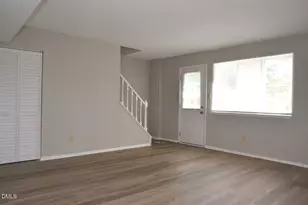 7712 Kingsberry Ct, Raleigh, NC 27615 - Photo 3