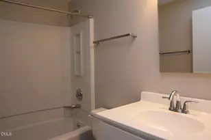 7712 Kingsberry Ct, Raleigh, NC 27615 - Photo 15