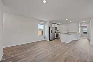 110 Cleat Dr, Surf City, NC 28445 - Photo 9