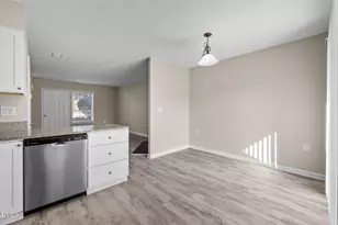 126 Friar Ln, Carrboro, NC 27510 - Photo 11