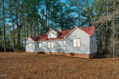 210 N Monroe Avenue, Sanford, NC 27330 - Photo 1