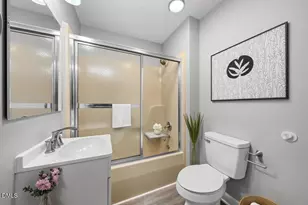 210 N Monroe Ave, Sanford, NC 27330 - Photo 15