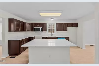 94 Oak Forest Drive, Henderson, NC 27537 - Photo 11