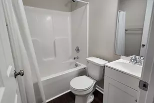 616 Hugh St, Goldsboro, NC 27530 - Photo 5