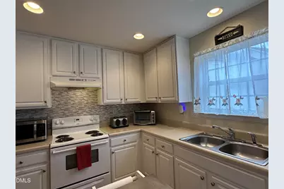 3214 Erwin Trace Drive, Charlotte, NC 28213 - Photo 11