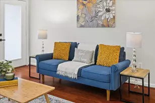 800 Savannah Ridge Rd, Holly Springs, NC 27540 - Photo 7