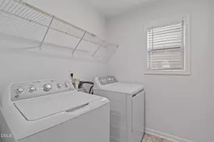 2126 Gregor Overlook Ln, Apex, NC 27502 - Photo 31