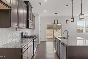 2126 Gregor Overlook Ln, Apex, NC 27502 - Photo 13