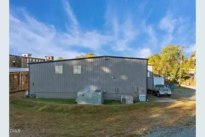 913 Washington Street, Graham, NC 27253 - Photo 3
