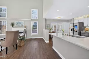 101 Cherry Grove Dr, Cary, NC 27519 - Photo 11