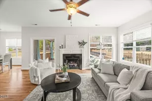 3028 Plantation Glen Dr, Zebulon, NC 27597 - Photo 9