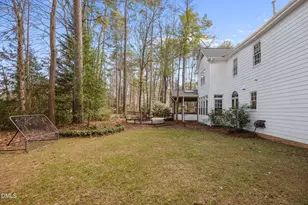 106 Glenhigh Ct, Cary, NC 27511 - Photo 5