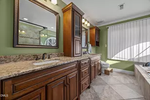 106 Glenhigh Ct, Cary, NC 27511 - Photo 31