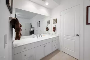 901 Crabtree Crossing Pkwy, Morrisville, NC 27560 - Photo 39