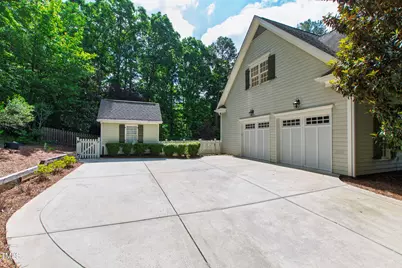 131 Lavinia Lane, Chapel Hill, NC 27516 - Photo 5