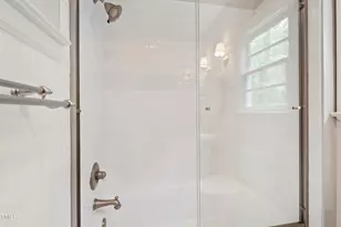 131 Lavinia Ln, Chapel Hill, NC 27516 - Photo 45